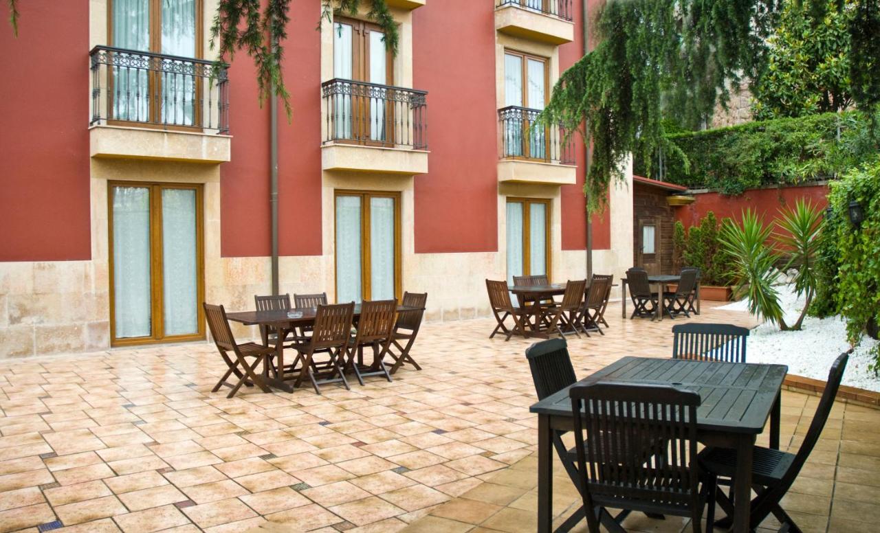 Ayre Hotel Alfonso II Oviedo Esterno foto